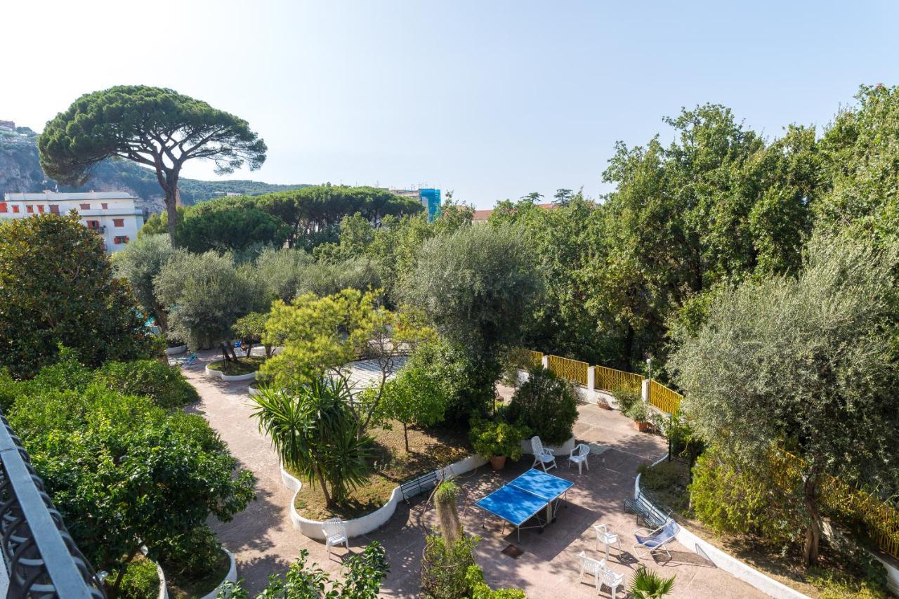 Maison d'hôtes Pool&suites Sorrente